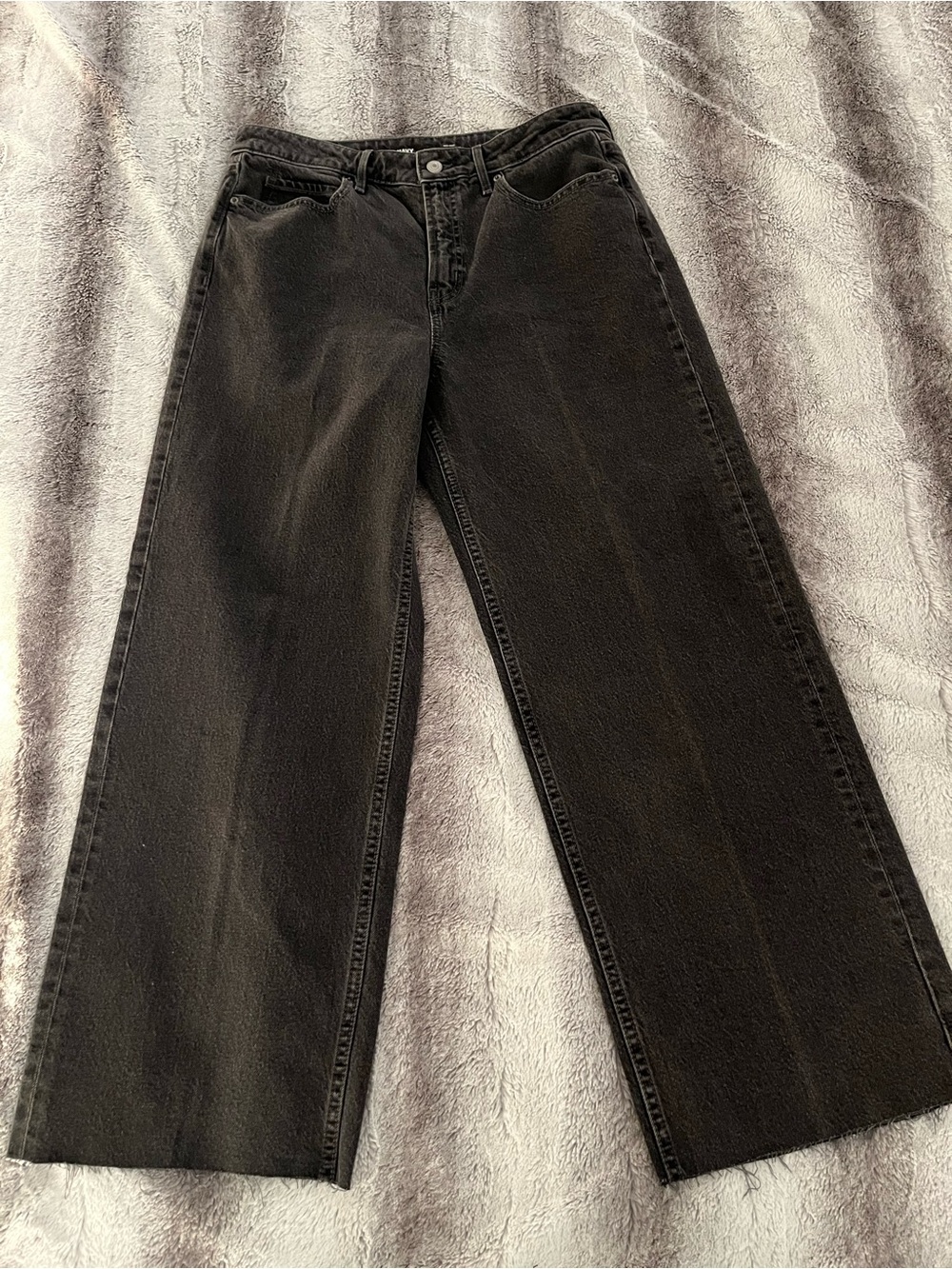 Old Navy Black Wide-Leg Mid-Rise Jeans - Size 10